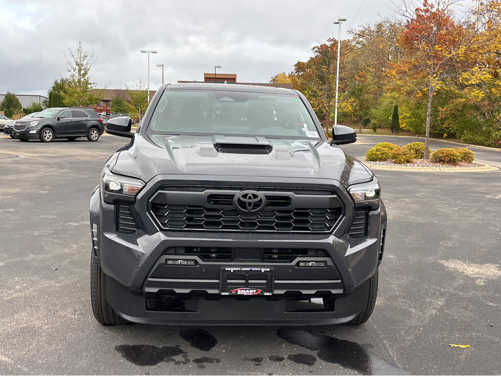 image-7 2025 Toyota Tacoma