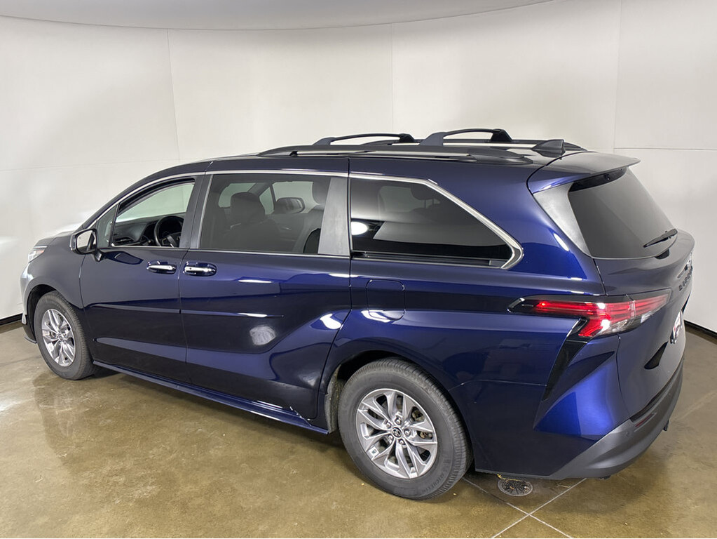 image-14 2022 Toyota Sienna