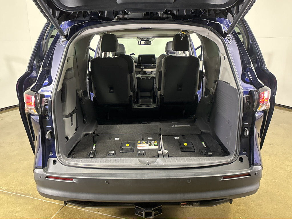 image-16 2022 Toyota Sienna