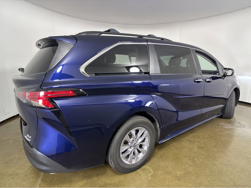 image-17 2022 Toyota Sienna