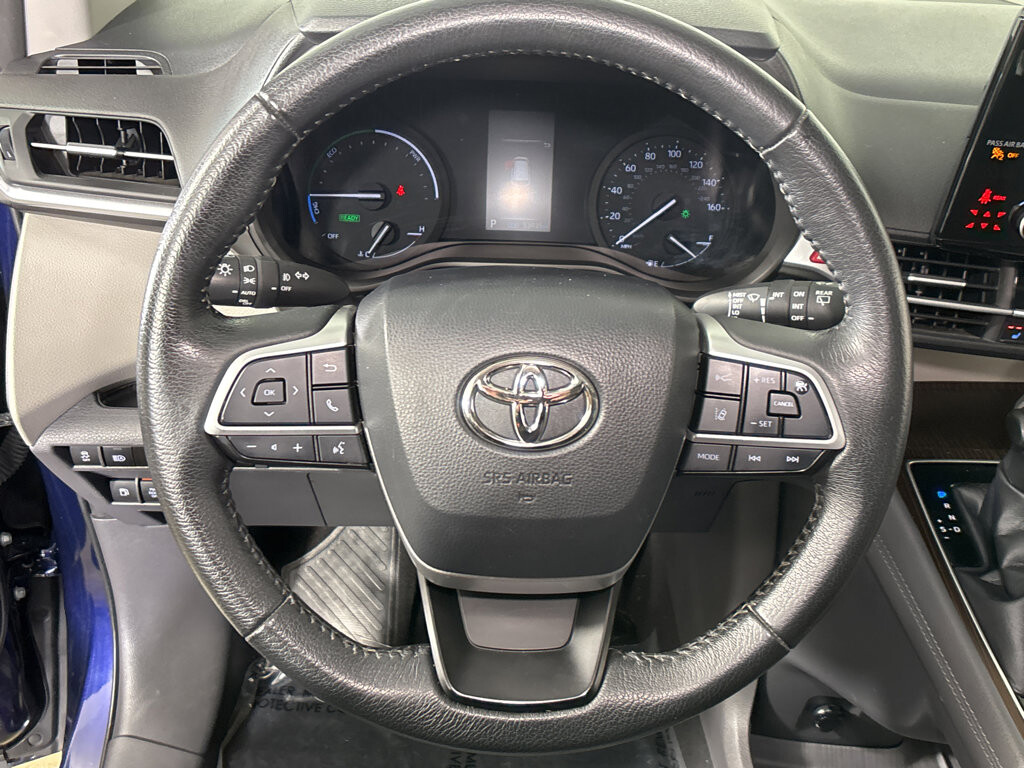 image-21 2022 Toyota Sienna