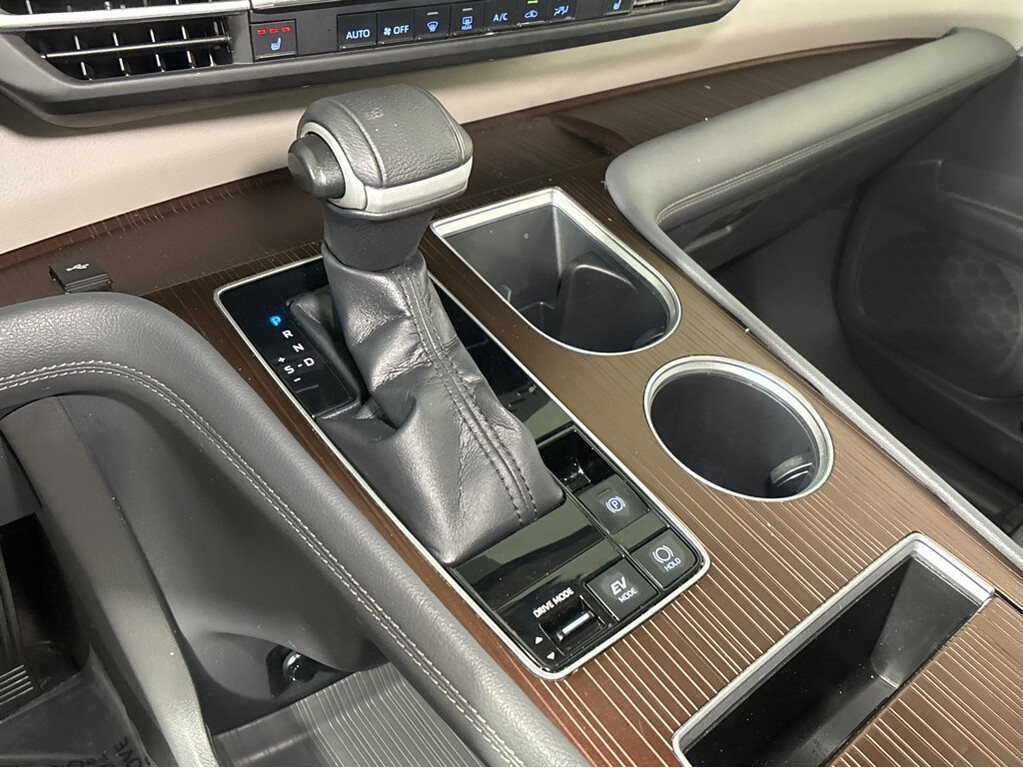 image-29 2022 Toyota Sienna