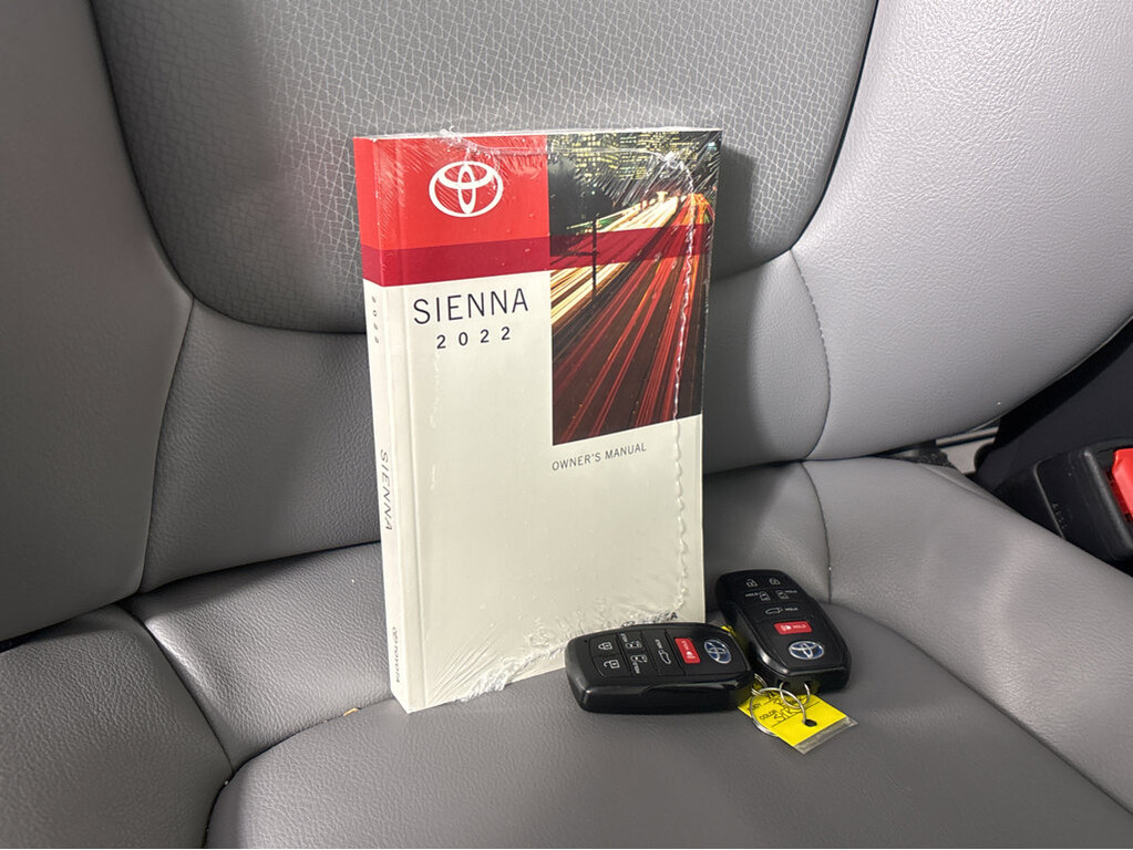 image-32 2022 Toyota Sienna