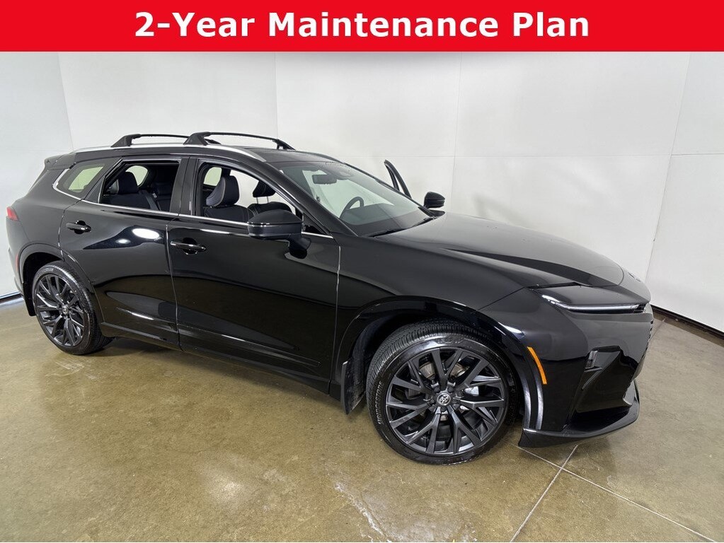 2025 Toyota Crown Signia Located at Smart Motors Toyota slide-image