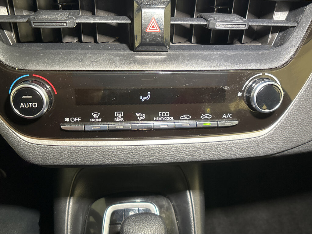 2022 Toyota Corolla Located at Smart Motors Toyota light-box-slides