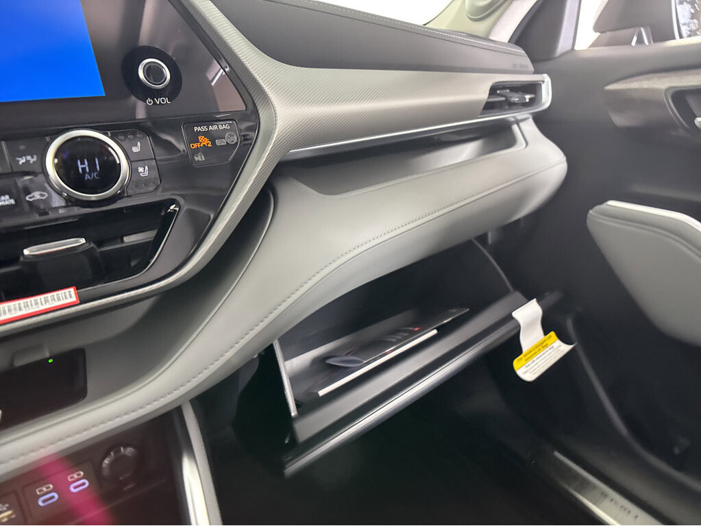 image-30 2026 Toyota Highlander