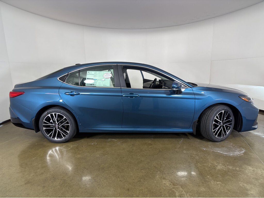 image-16 2026 Toyota Camry Hybrid