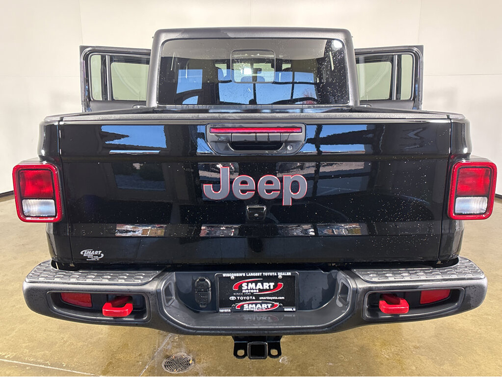 image-14 2023 Jeep Gladiator