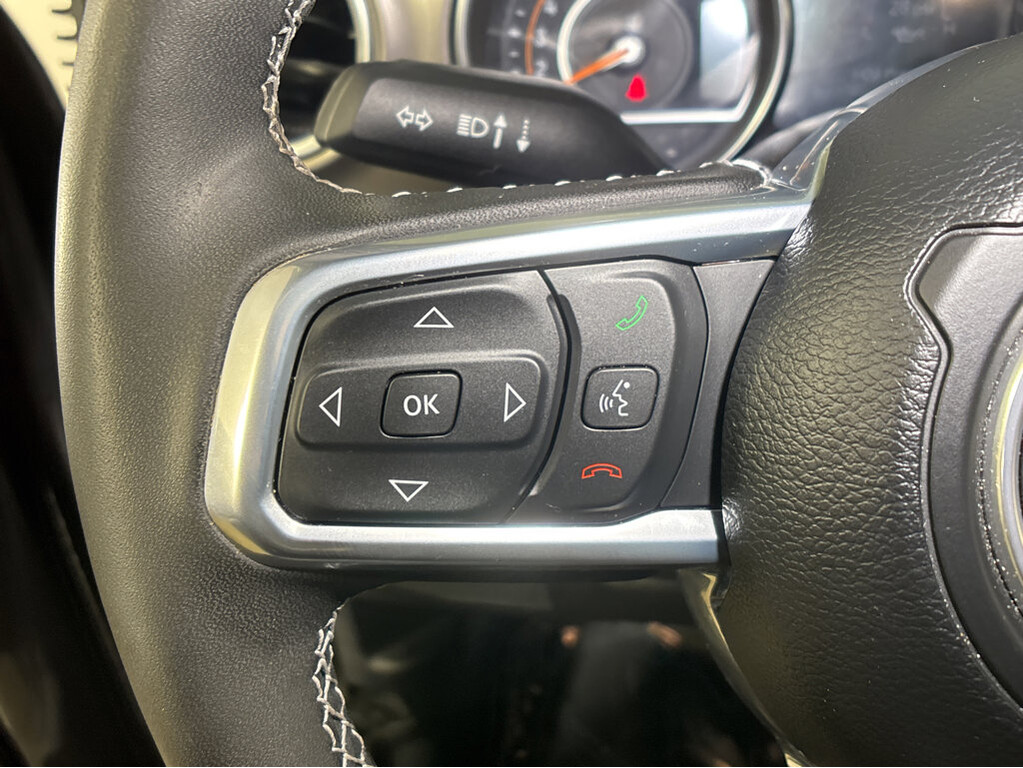 image-22 2023 Jeep Gladiator