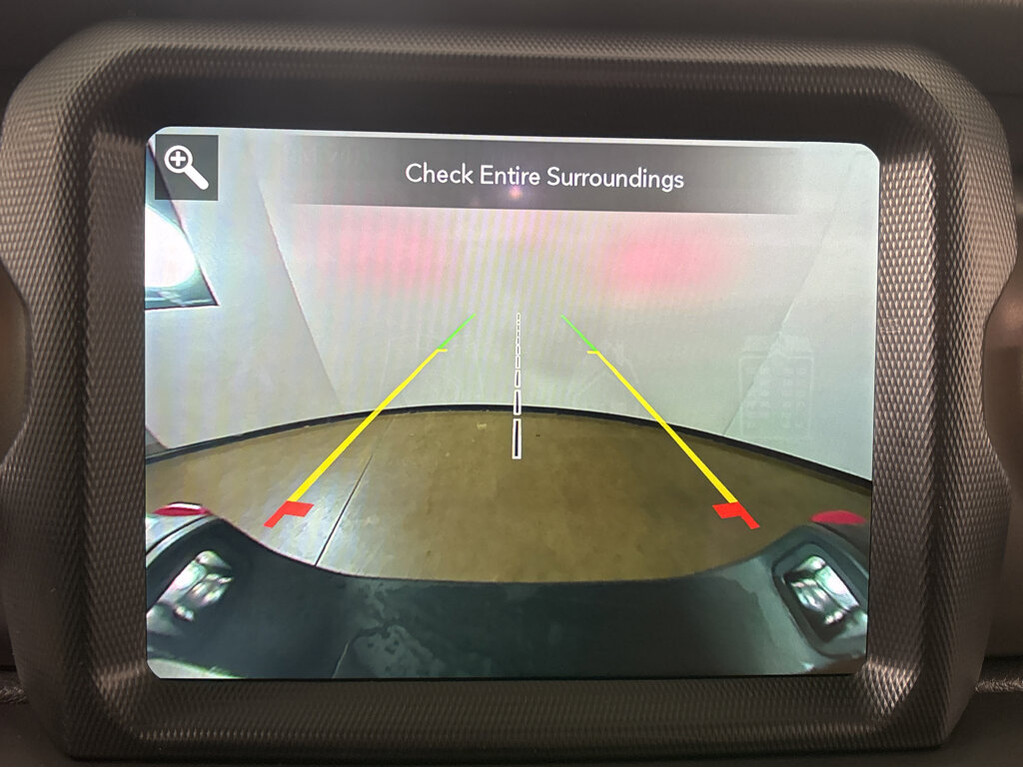 image-27 2023 Jeep Gladiator