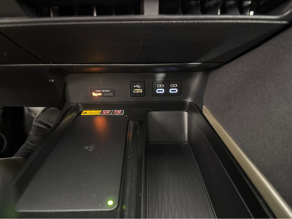 2025 Toyota Camry Hybrid Located at Smart Motors Toyota slide-image