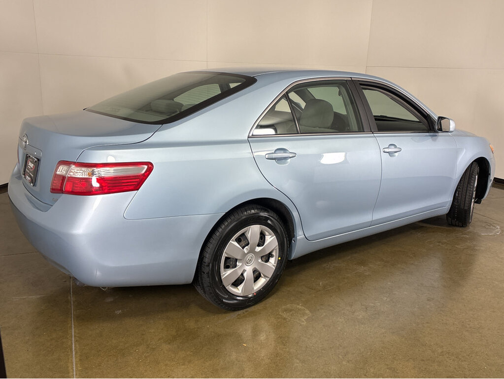 image-17 2009 Toyota Camry
