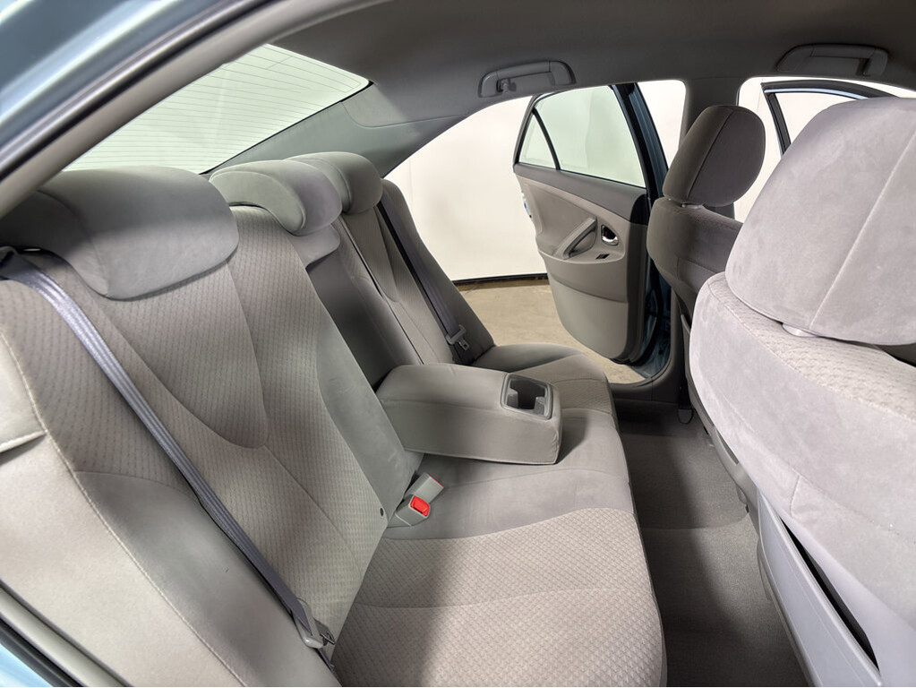 image-31 2009 Toyota Camry