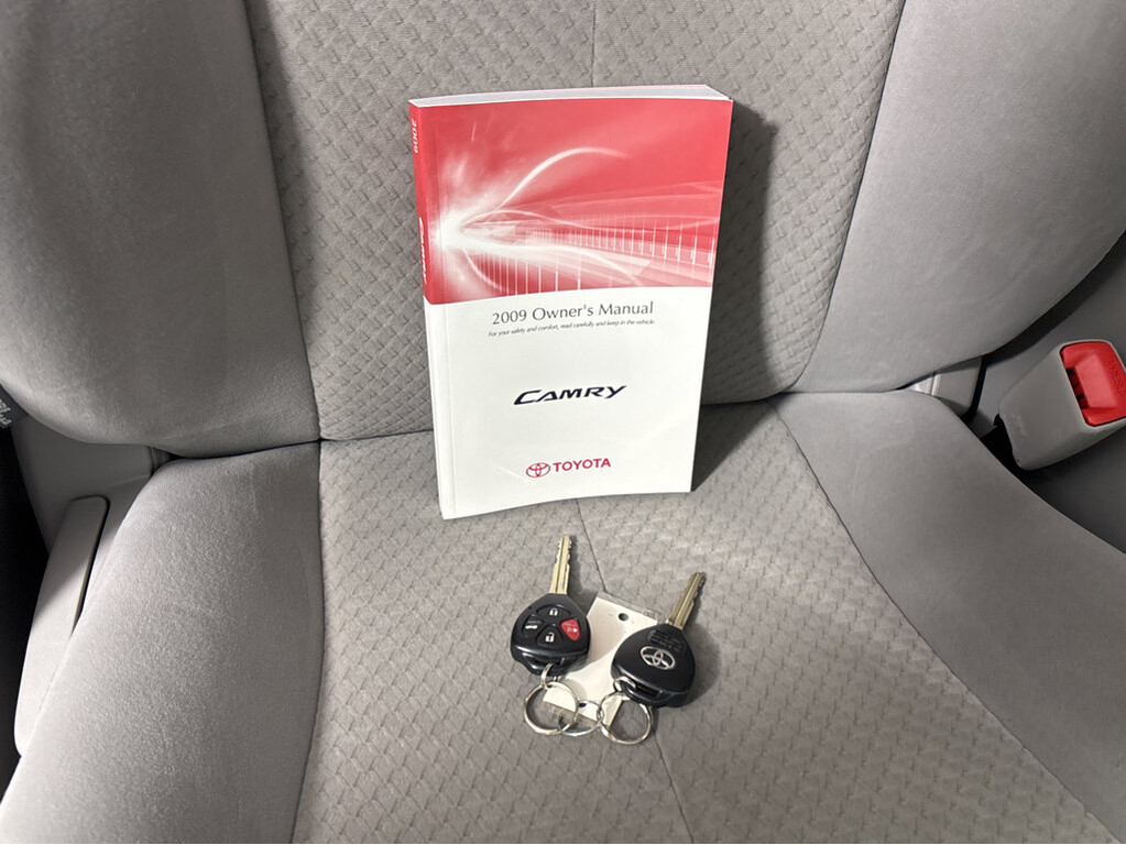 image-32 2009 Toyota Camry