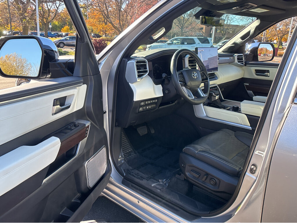 image-1 2024 Toyota Sequoia