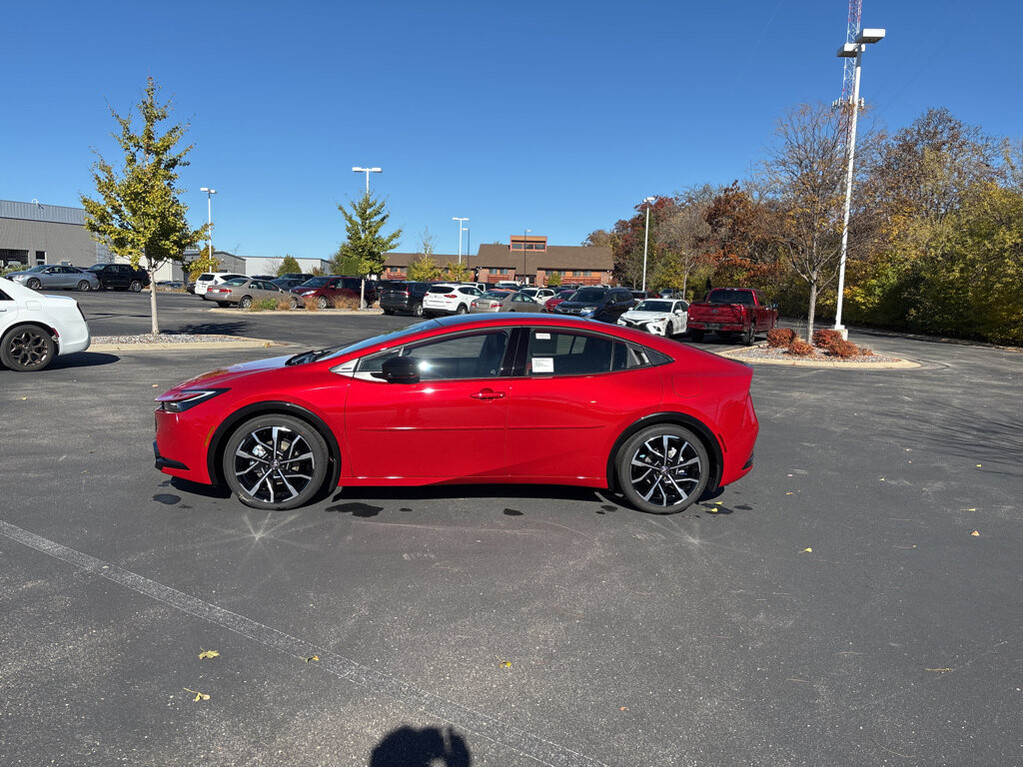 image-10 2026 Toyota Prius Plug-In Hybrid