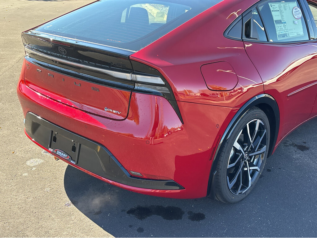 image-15 2026 Toyota Prius Plug-In Hybrid