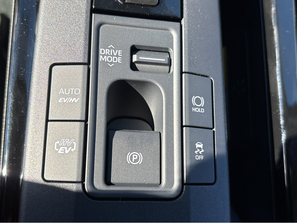 image-34 2026 Toyota Prius Plug-In Hybrid