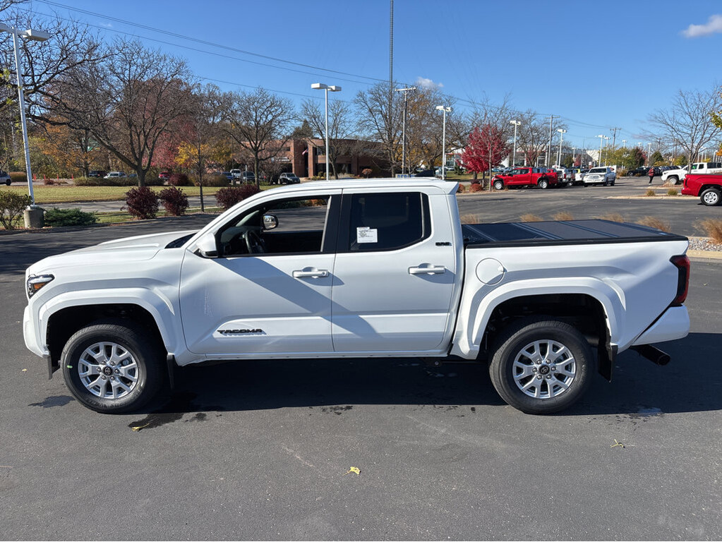 image-10 2025 Toyota Tacoma