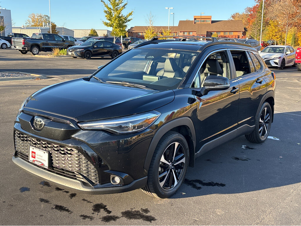 image-11 2024 Toyota Corolla Cross