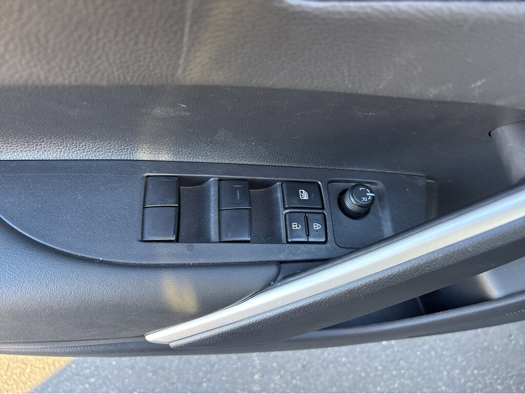 image-30 2024 Toyota Corolla Cross