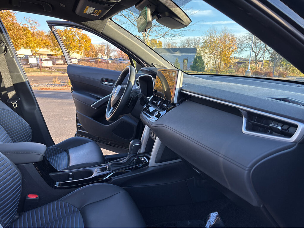 image-32 2024 Toyota Corolla Cross