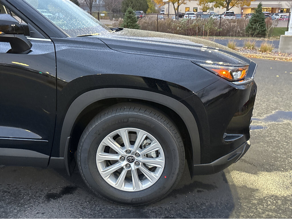 image-8 2026 Toyota Grand Highlander