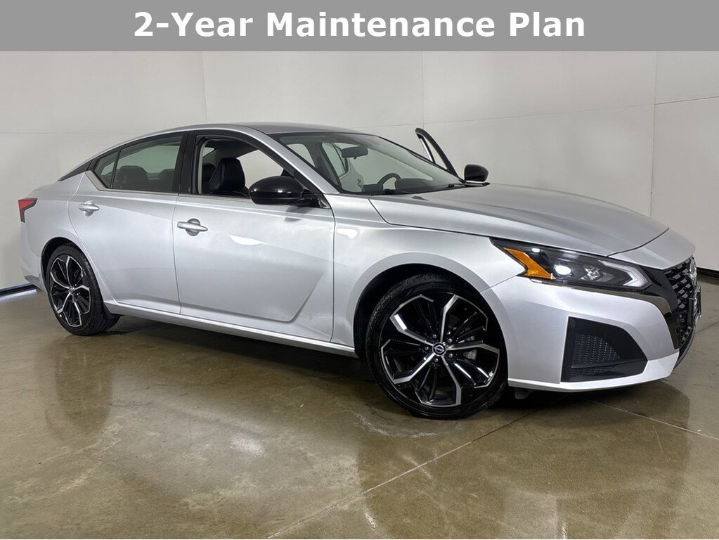 2023 Nissan Altima SR