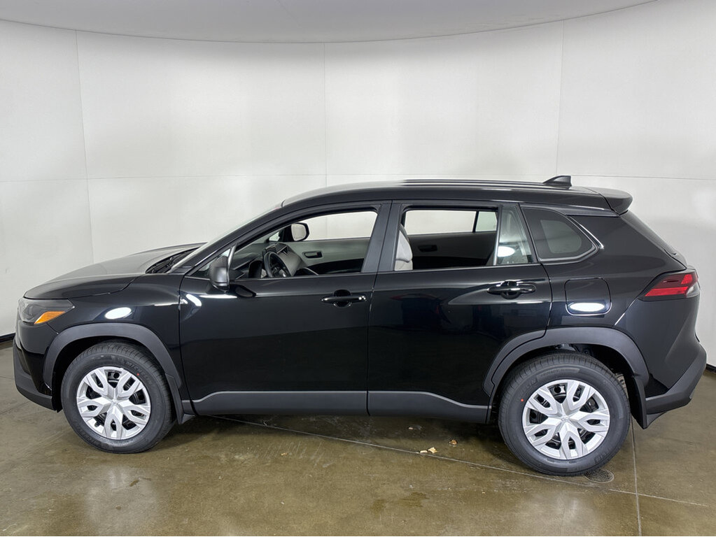 image-10 2026 Toyota Corolla Cross