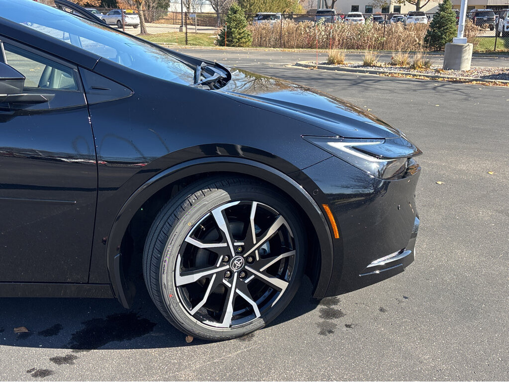 image-8 2026 Toyota Prius Plug-In Hybrid