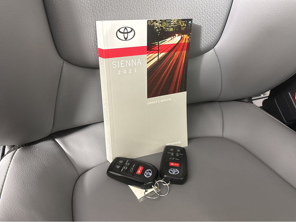 2021 Toyota Sienna Located at Smart Motors Toyota slide-image