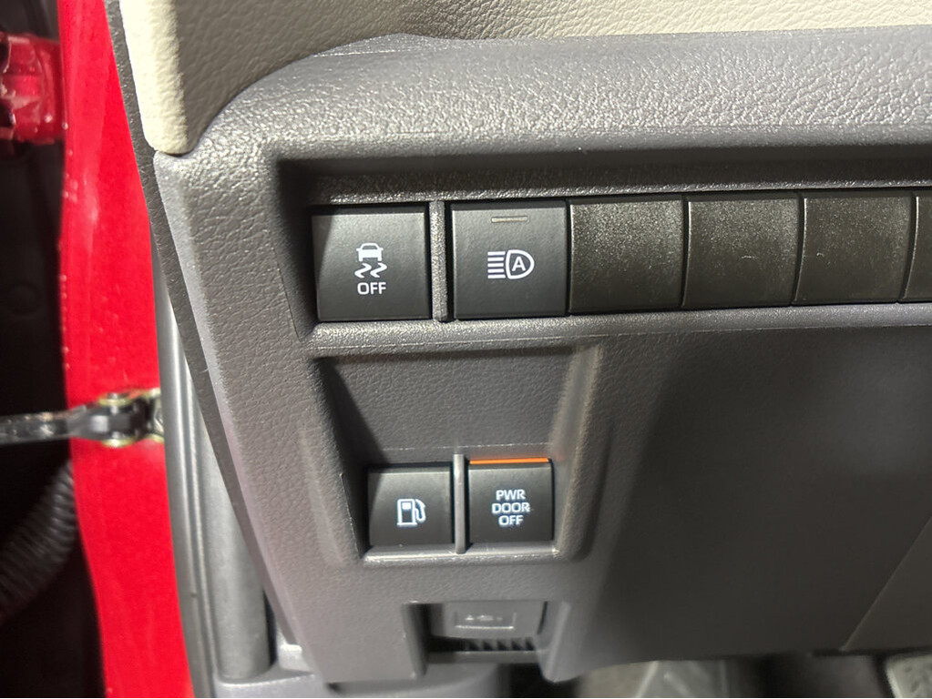 2021 Toyota Sienna Located at Smart Motors Toyota slide-image
