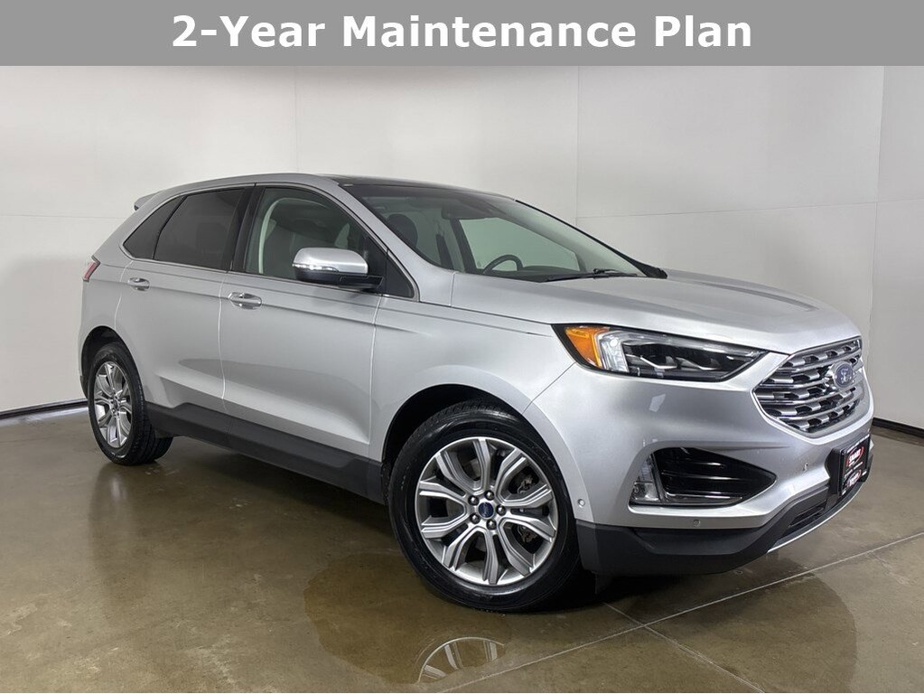 2019 Ford Edge Titanium's photo