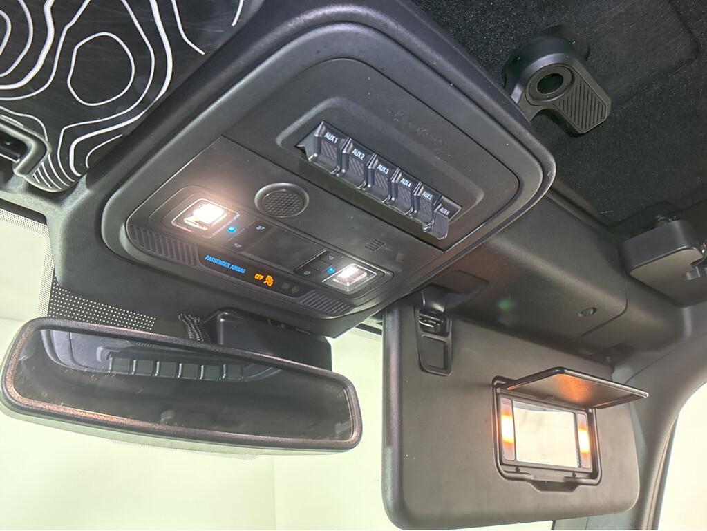 2024 Ford Bronco Located at Smart Motors Toyota slide-image