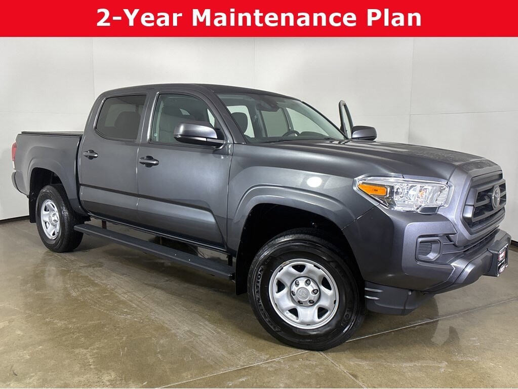 2023 Toyota Tacoma SR's photo