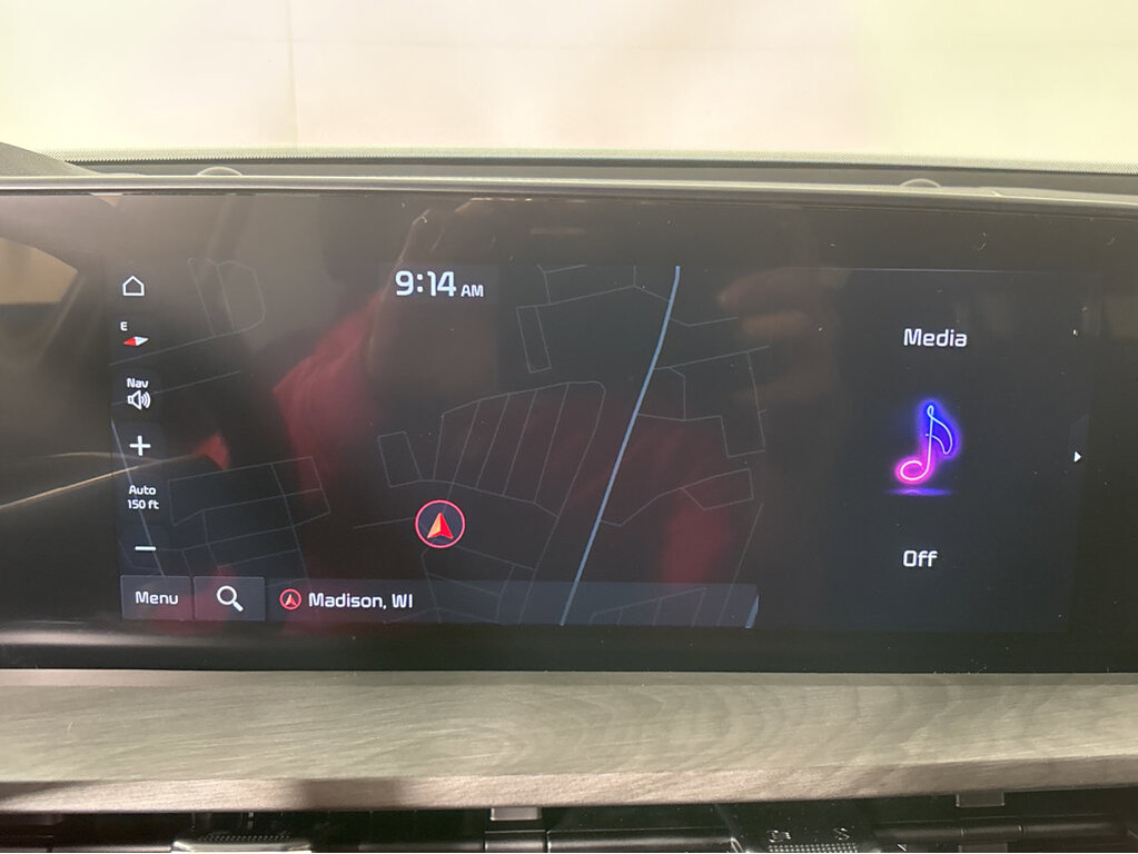 2025 Kia Telluride Located at Smart Motors Toyota slide-image