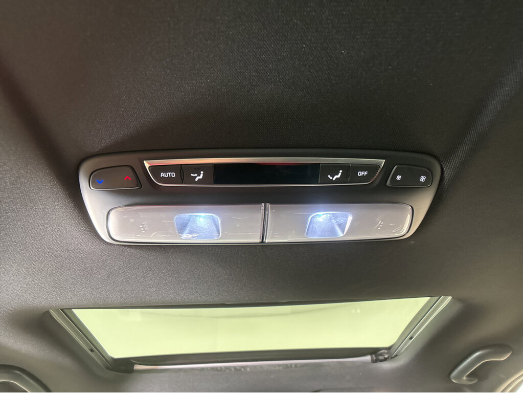 2025 Kia Telluride Located at Smart Motors Toyota light-box-slides