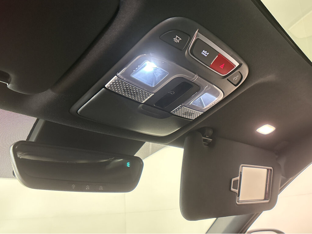2025 Kia Telluride Located at Smart Motors Toyota light-box-slides