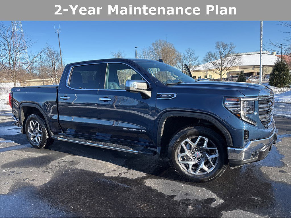 2023 GMC Sierra 1500 SLT's photo