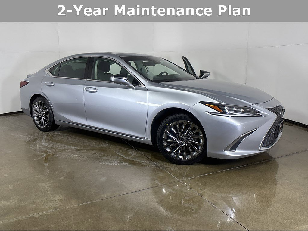 2024 Lexus ES Hybrid 300h Luxury's photo