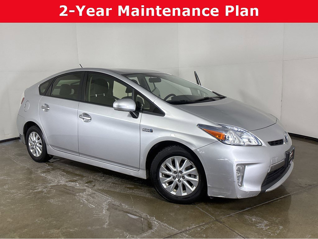 2014 Toyota Prius Plug-In Base's photo