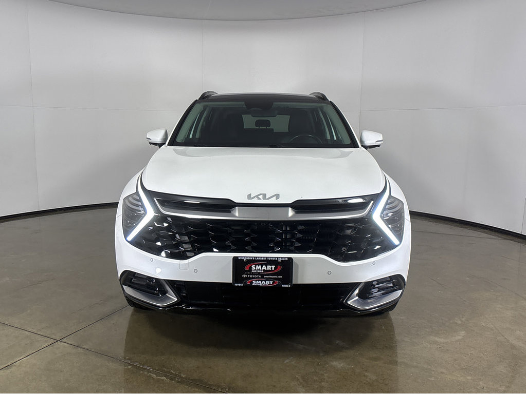 2023 Kia Sportage hybrid Located at Smart Motors Toyota slide-image