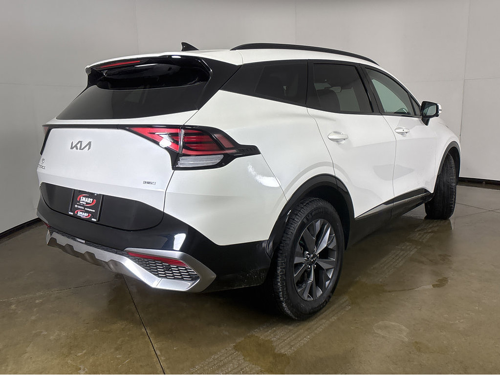 2023 Kia Sportage hybrid Located at Smart Motors Toyota light-box-slides