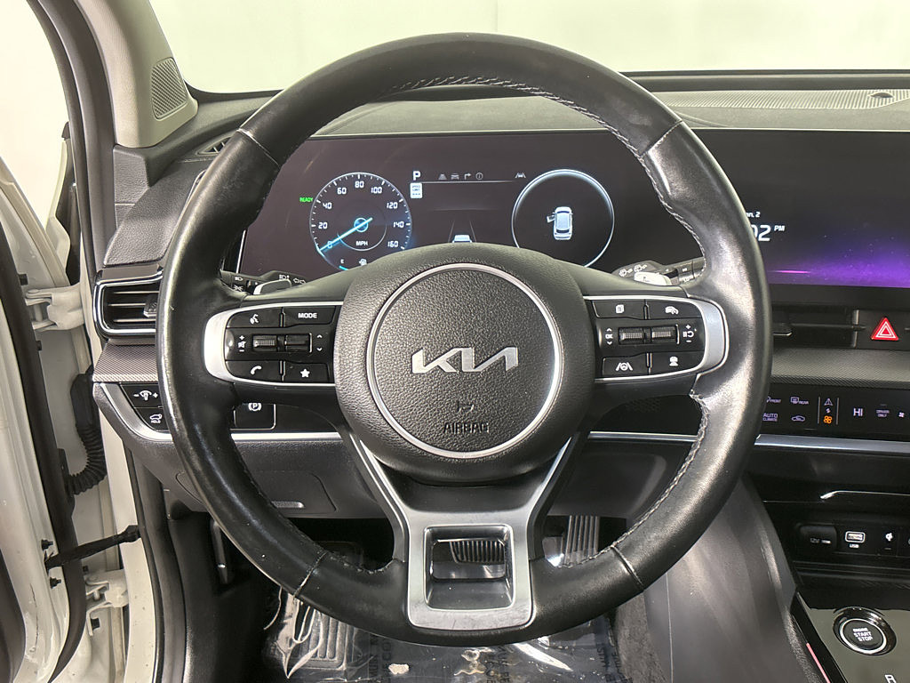 2023 Kia Sportage hybrid Located at Smart Motors Toyota light-box-slides