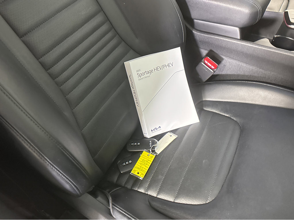 2023 Kia Sportage hybrid Located at Smart Motors Toyota slide-image