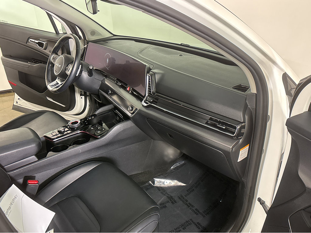 2023 Kia Sportage hybrid Located at Smart Motors Toyota slide-image