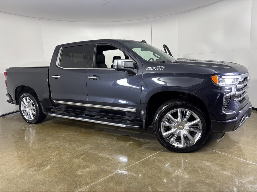 2023 Chevrolet Silverado 1500 Located at Smart Motors Toyota slide-image