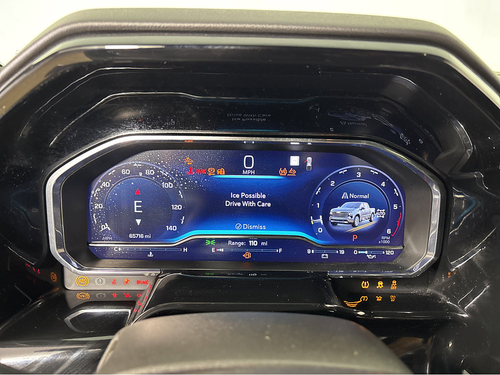 2023 Chevrolet Silverado 1500 Located at Smart Motors Toyota light-box-slides