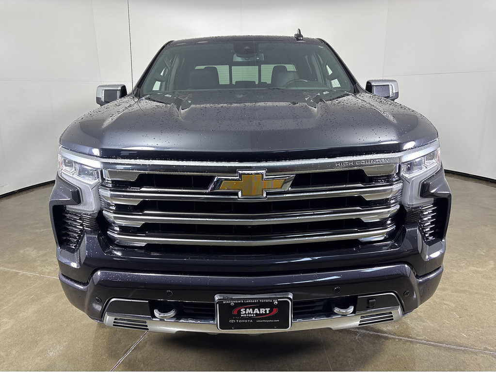 2023 Chevrolet Silverado 1500 Located at Smart Motors Toyota slide-image