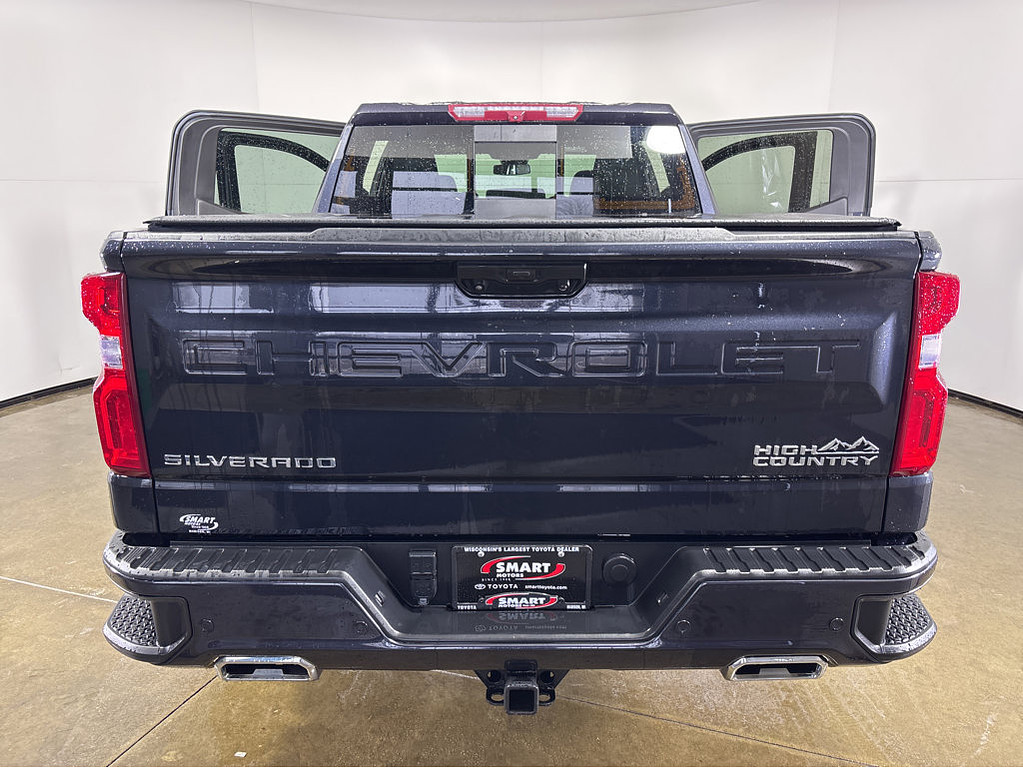 2023 Chevrolet Silverado 1500 Located at Smart Motors Toyota light-box-slides